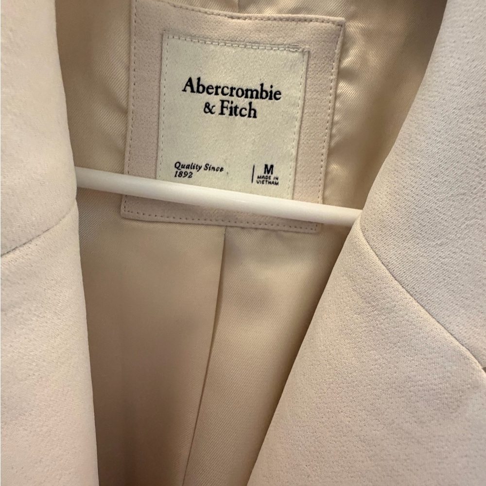 Abercrombie & Fitch Cream Sleeveless Blazer Vest - Picture 2 of 2